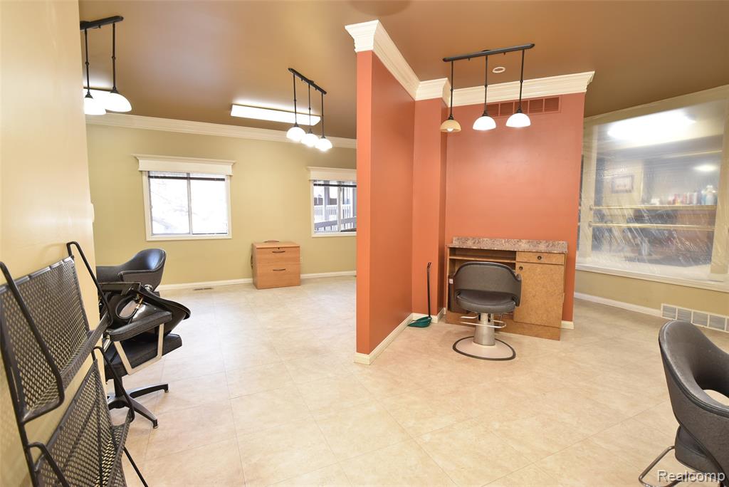 11522 Davis Street, Grand Blanc, MI 48439 — Photo 21