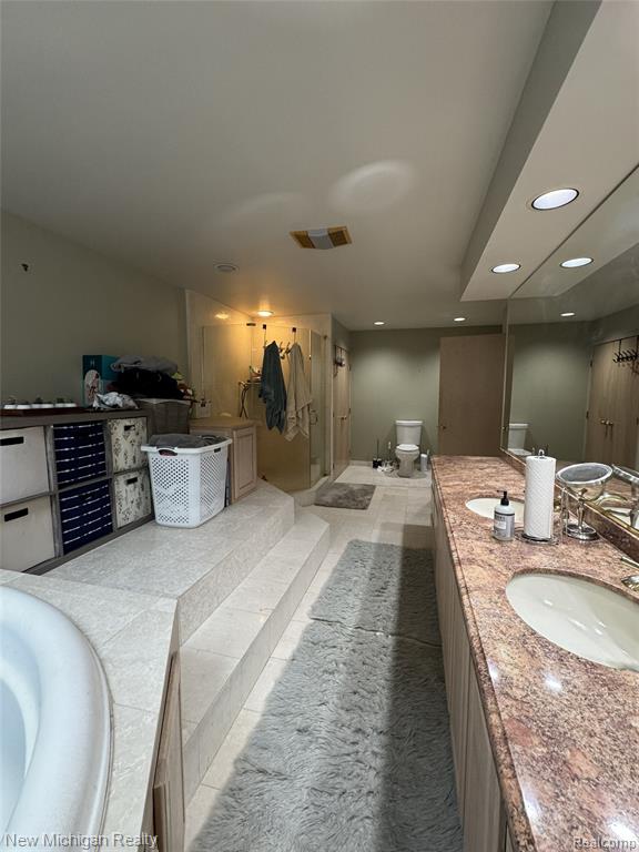 3989 S Shore Drive, Commerce Twp, MI 48382 — Photo 35