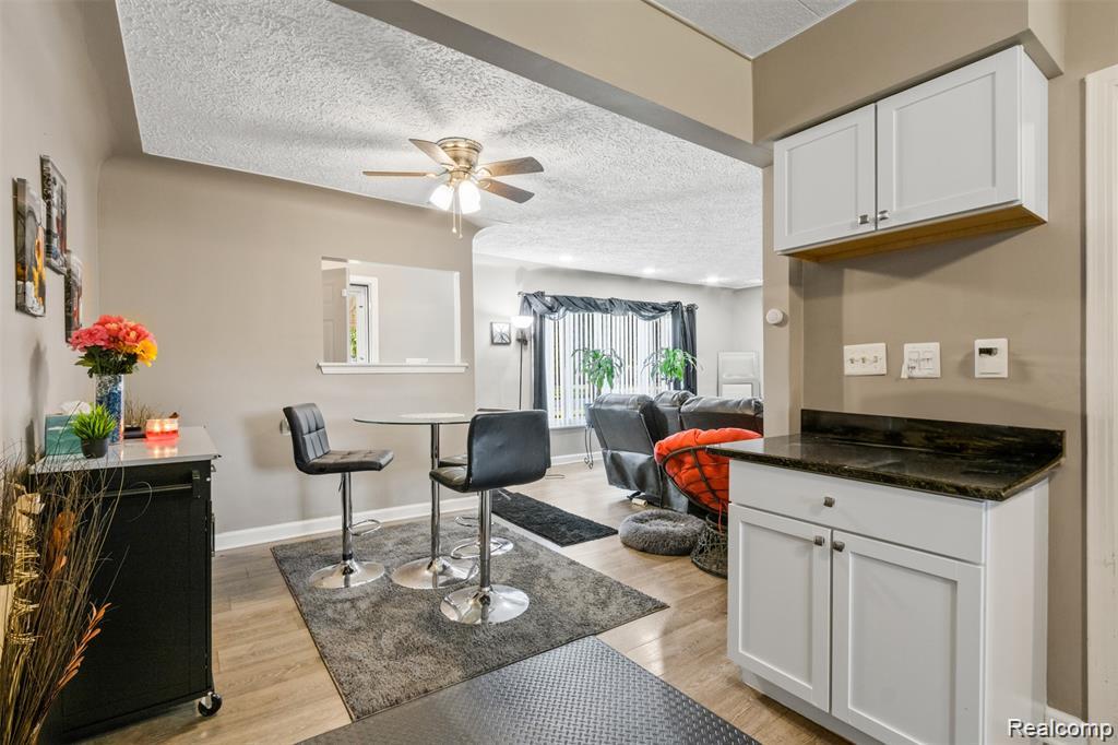 17037 Stricker Avenue, Eastpointe, MI 48021 — Photo 8