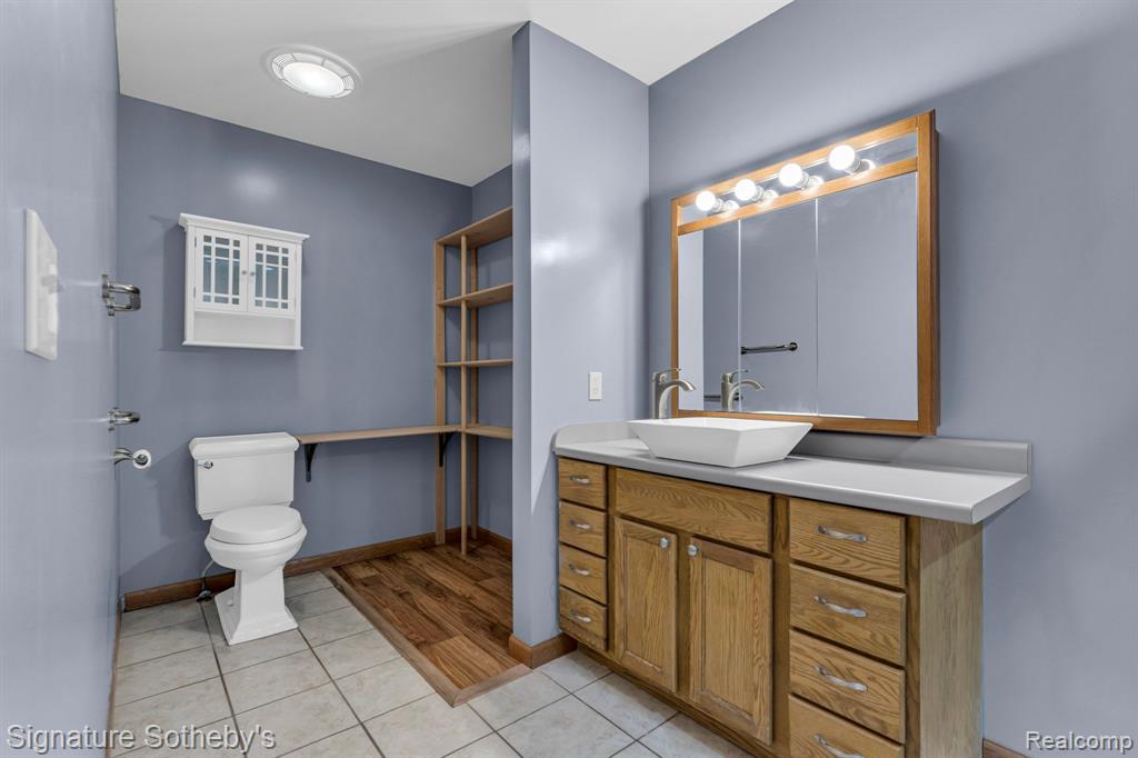 9019 HILLVIEW Lane, Jackson, MI 49201 — Photo 30