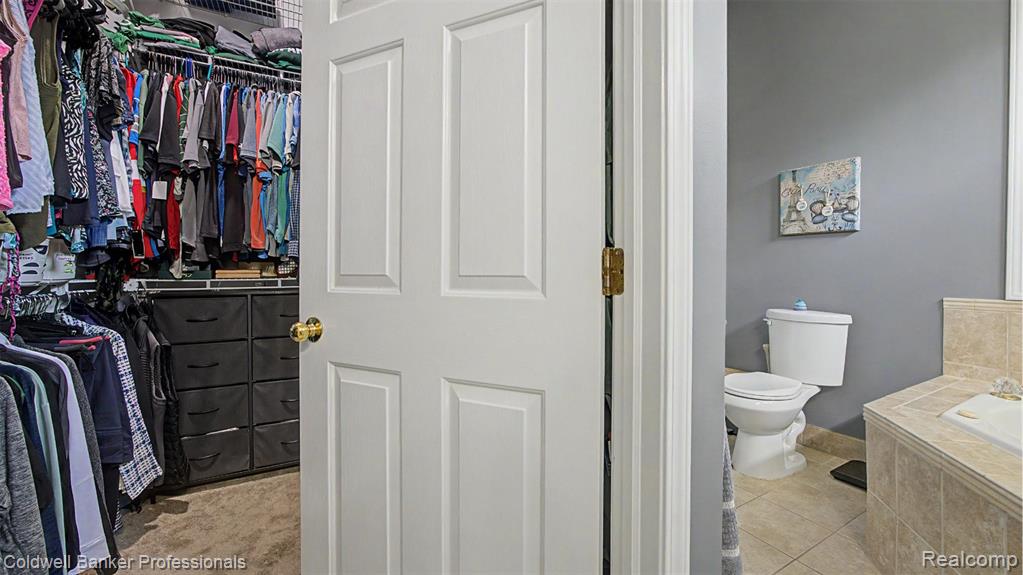 43662 Vintners Place Drive, Sterling Heights, MI 48314 — Photo 34
