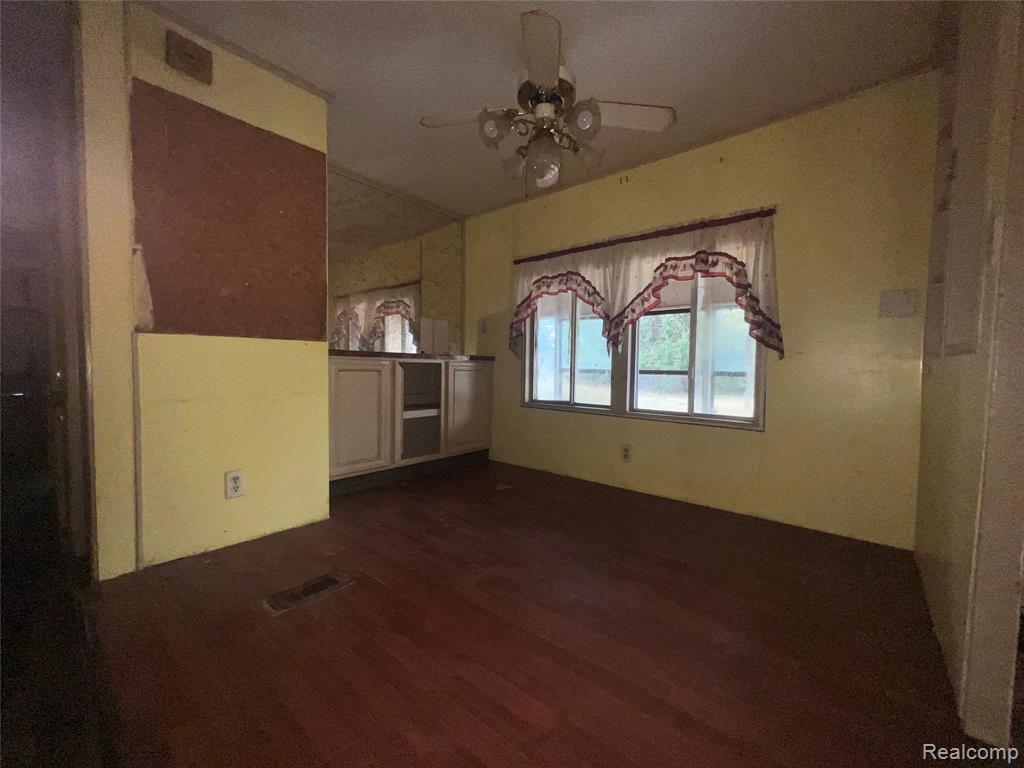 2988 W Snover Road, Mayville Vlg, MI 48744 — Photo 13