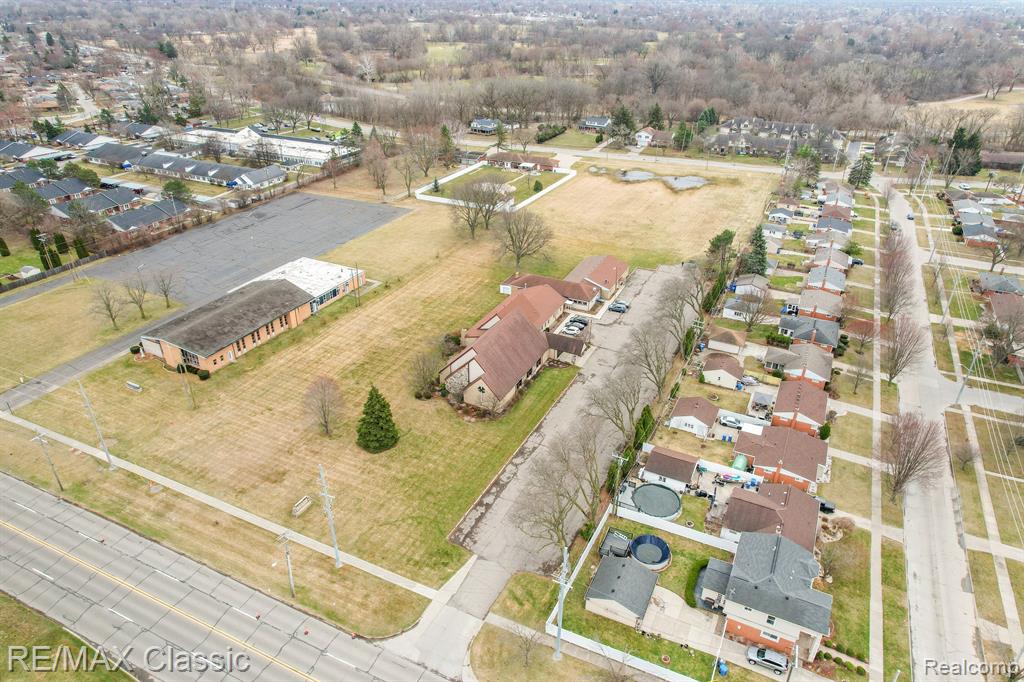 26701 JOY Road, Dearborn Heights, MI 48127 — Photo 7
