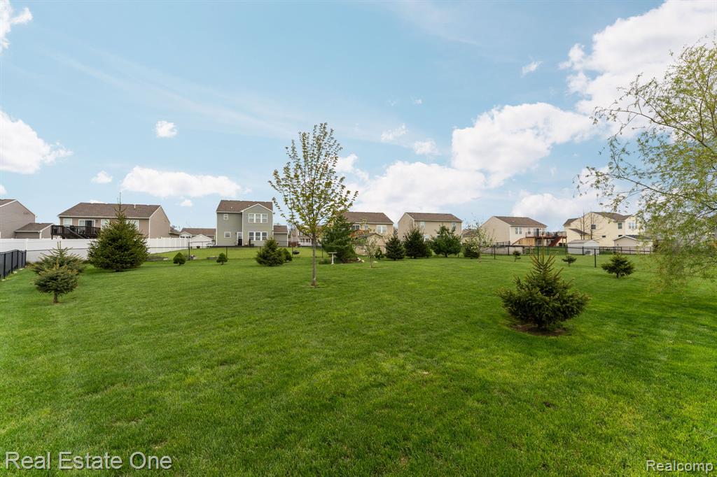 3513 Amber Oaks Drive, Howell, MI 48855 — Photo 54