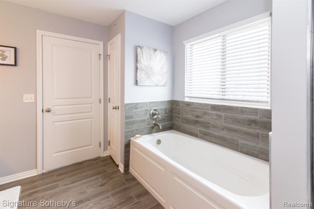464 Overlook Drive, Oxford, MI 48371 — Photo 40