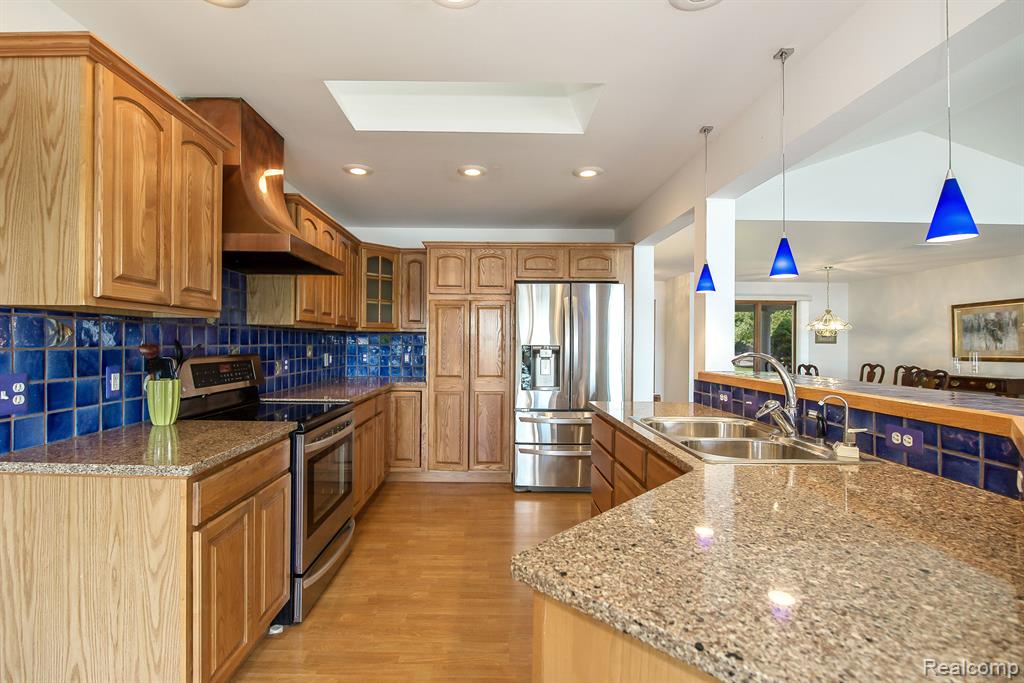 7636 THARP Drive, Whitmore Lake, MI 48189 — Photo 31