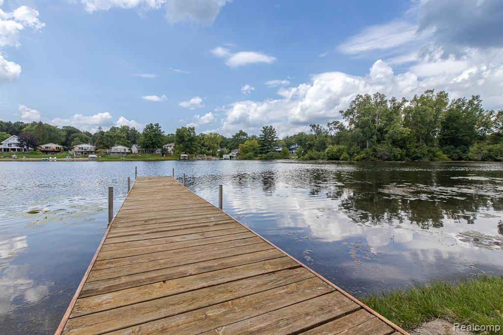 8701 Sherwood Drive, Davisburg, MI 48350 — Photo 49