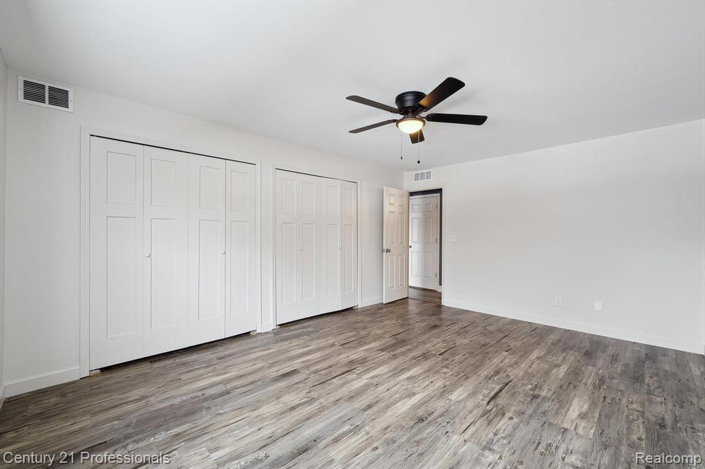 30535 W 14 MILE Road, 20, Farmington Hills, MI 48334 — Photo 19
