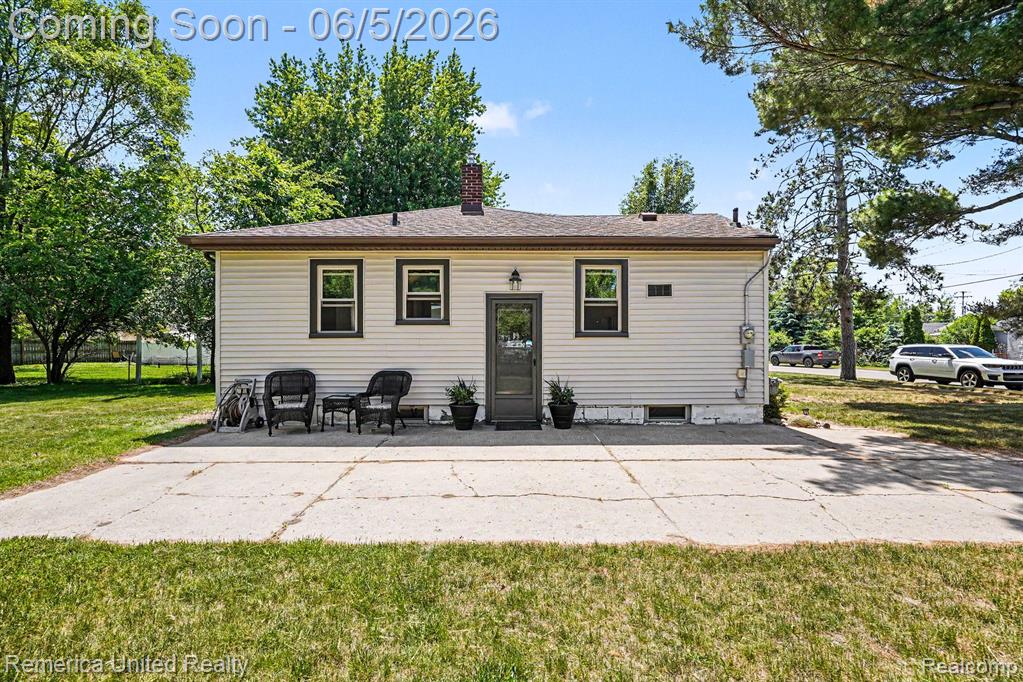 1024 Lee Street, Fenton, MI 48430 — Photo 19