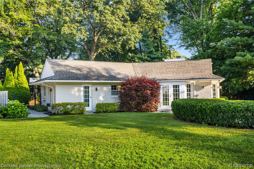 56 Oxford Road, Grosse Pointe Shores, MI 48236 — Photo 51