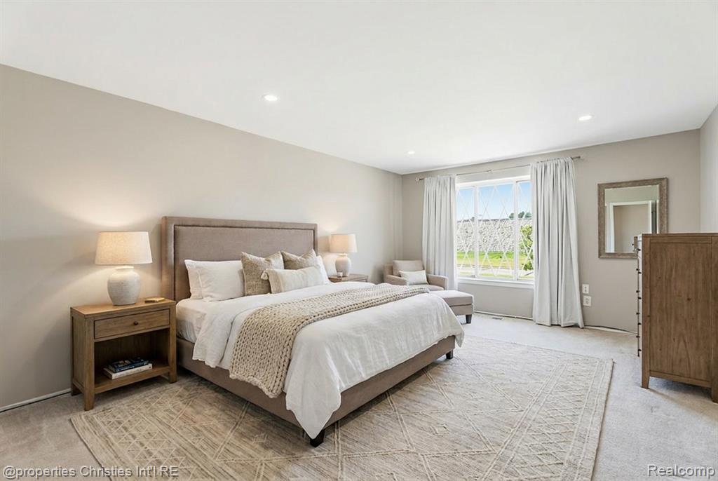 8700 Common Road, Warren, MI 48093 — Photo 20