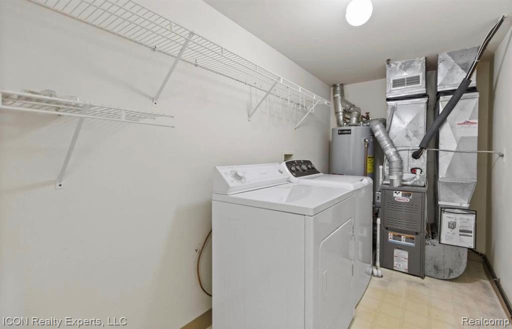 50451 Bay Run N, Chesterfield, MI 48047 — Photo 11