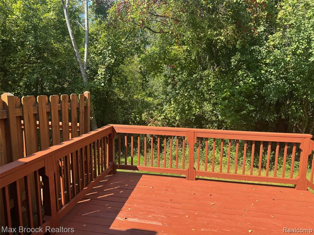 21560 River Ridge Court, 209, Farmington Hills, MI 48335 — Photo 8