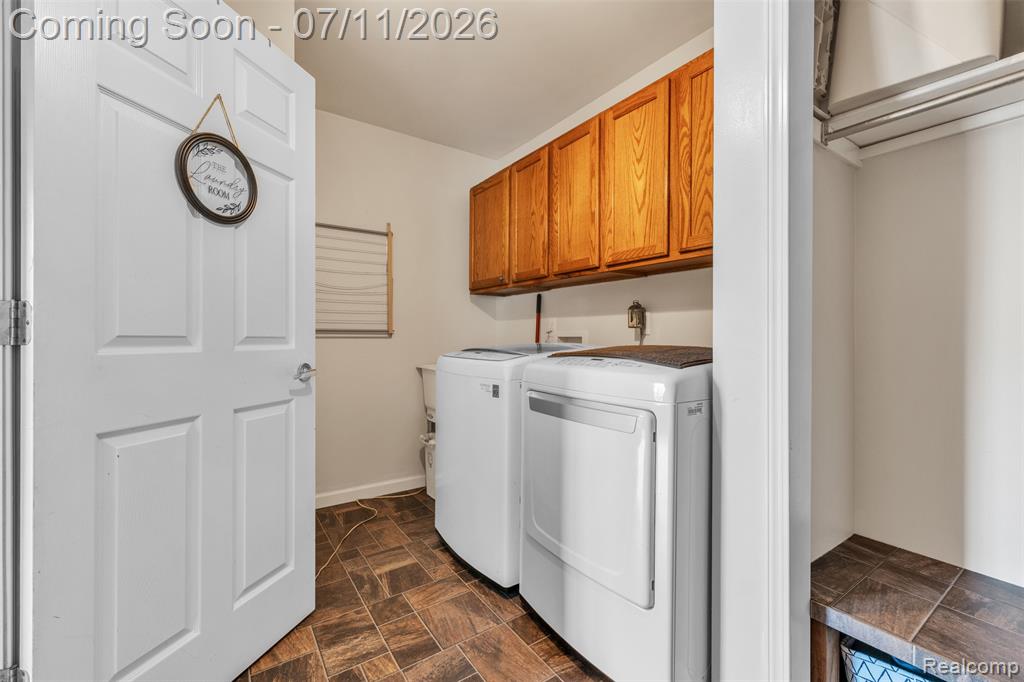 3955 Forest Edge Drive, Commerce Twp, MI 48382 — Photo 26