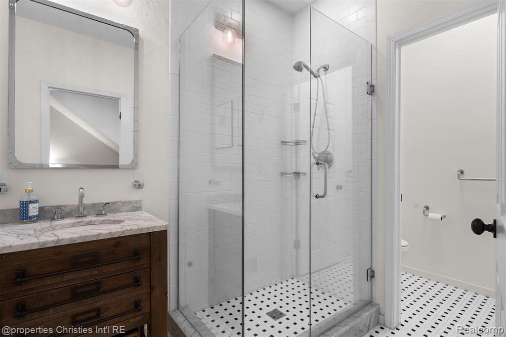512 Graten Street, Birmingham, MI 48009 — Photo 30
