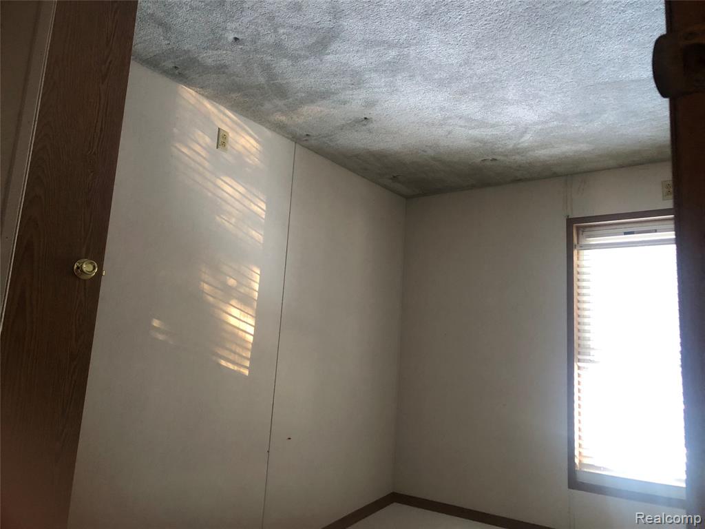 7336 Scotland Circle, Alma, MI 48801 — Photo 15