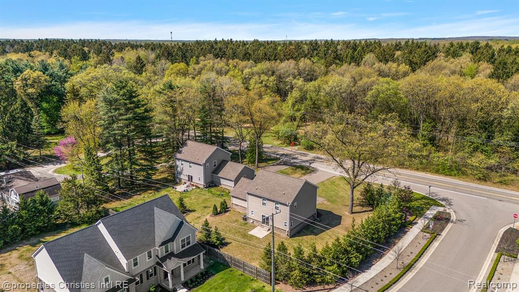 4125 S Newton Road, Commerce Twp, MI 48390 — Photo 40
