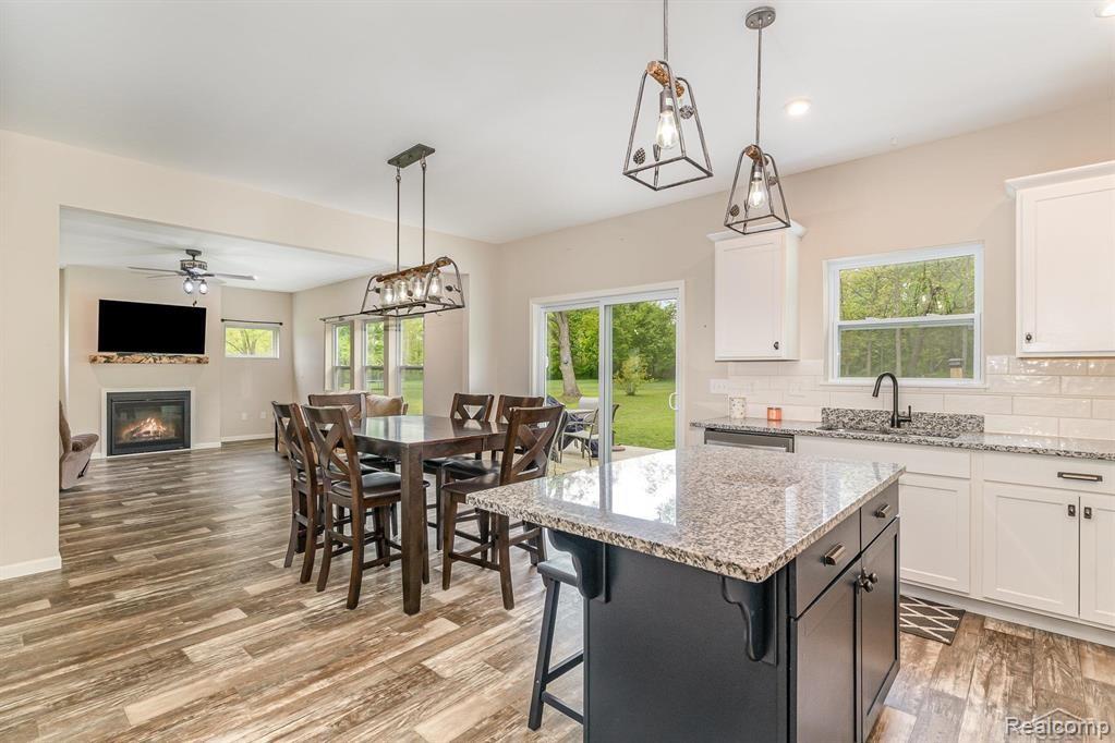 7302 Geraldine Circle, Swartz Creek, MI 48473 — Photo 9