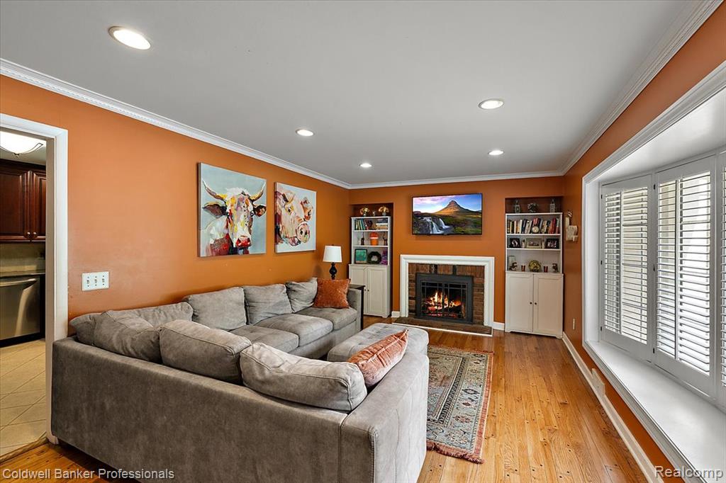 31307 Sleepy Hollow Lane, Franklin, MI 48025 — Photo 24