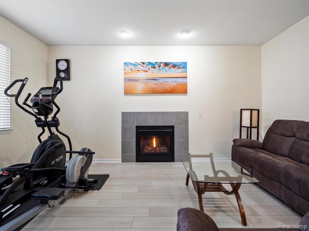 13521 S CUMBERLAND Drive, Van Buren, MI 48111 — Photo 16