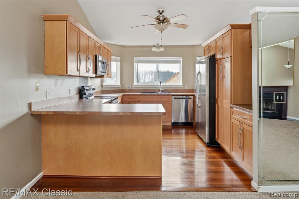 7165 Amanda Drive, Van Buren, MI 48111 — Photo 17