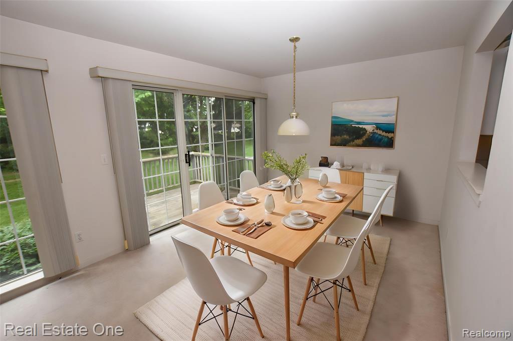555 Winwood Court, Walled Lake, MI 48390 — Photo 4