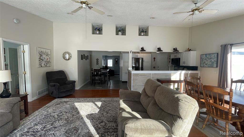 7120 Lapeer Road, Davison, MI 48423 — Photo 18