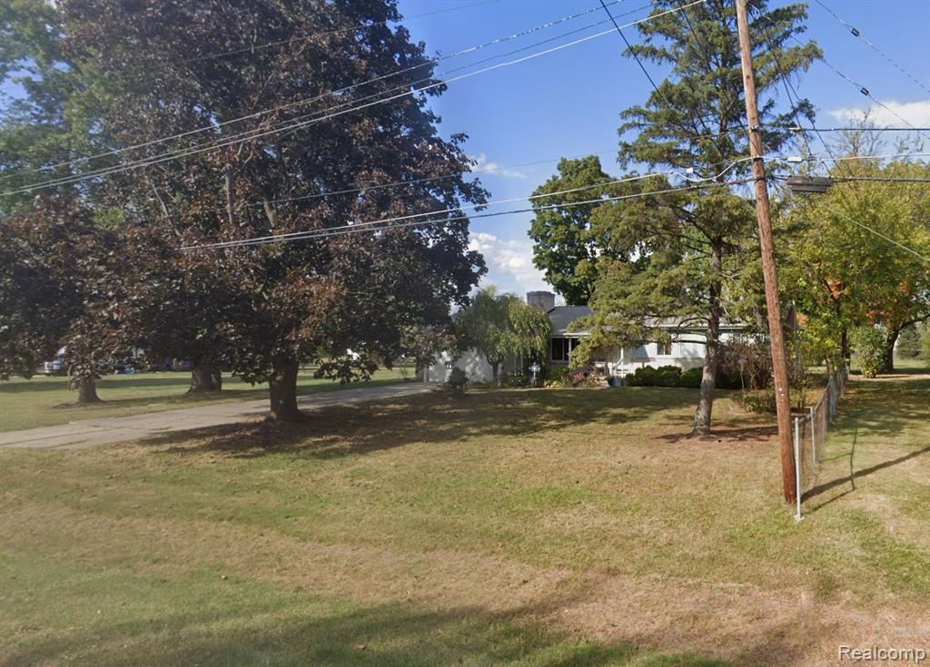 7040 Lou Mac Drive, Swartz Creek, MI 48473 — Photo 36