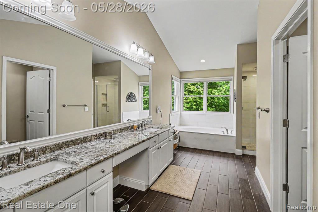 7355 Oakstone Drive, Clarkston, MI 48348 — Photo 21