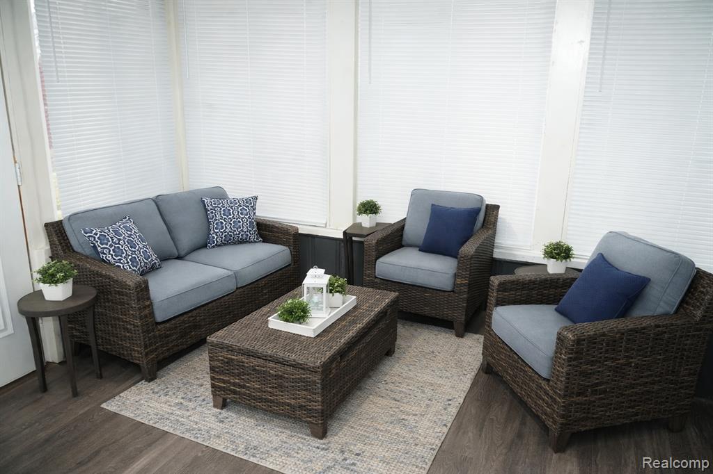 7241 W Outer Drive, Detroit, MI 48235 — Photo 21