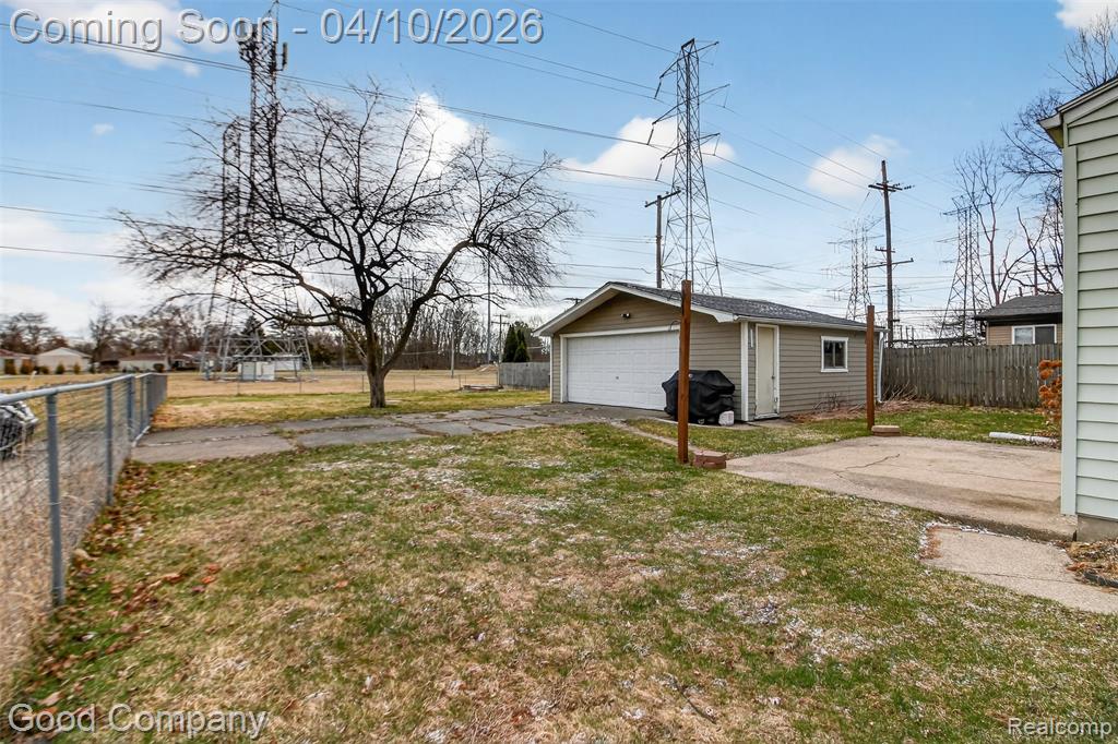 41036 Paign Drive, Sterling Heights, MI 48313 — Photo 35