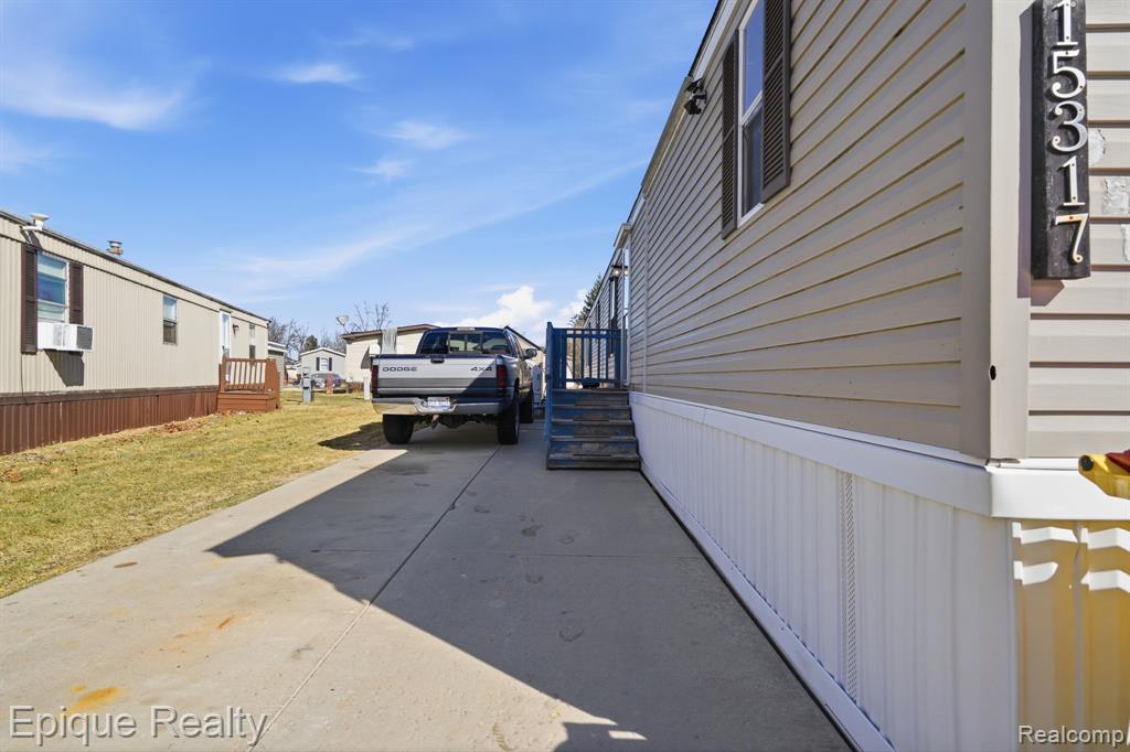 15317 Cartier Drive, Clinton Twp, MI 48038 — Photo 23