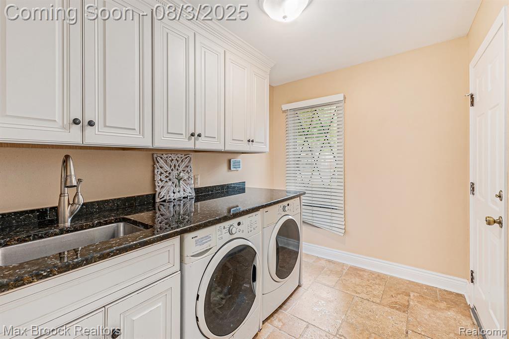 4705 Rivers Edge Drive, Troy, MI 48098 — Photo 36