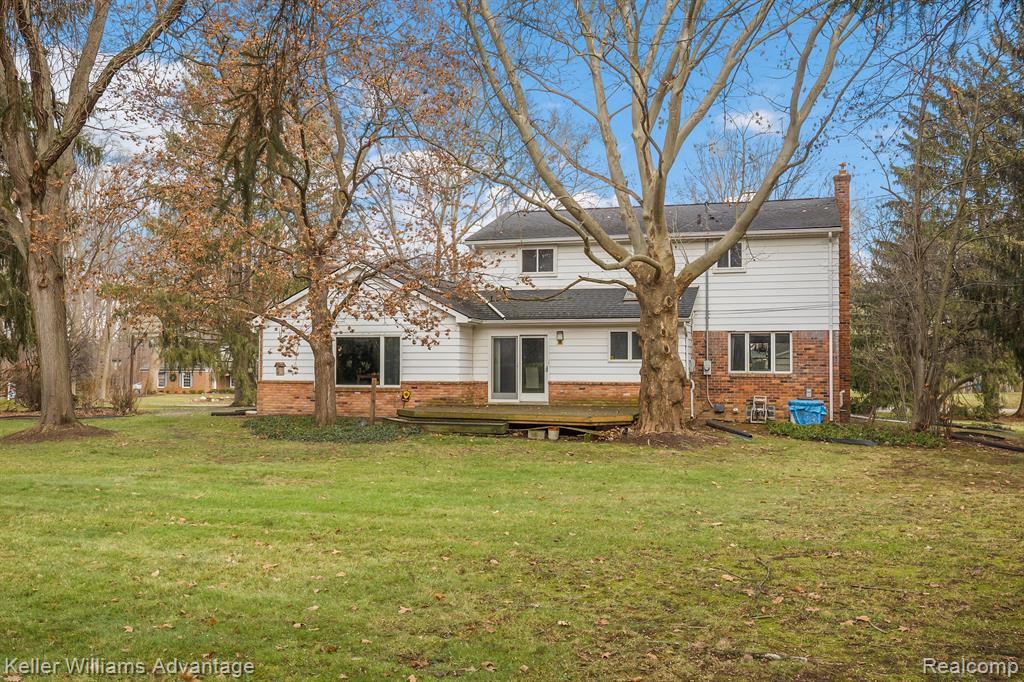 21183 E CHIGWIDDEN Street, Northville, MI 48167 — Photo 30