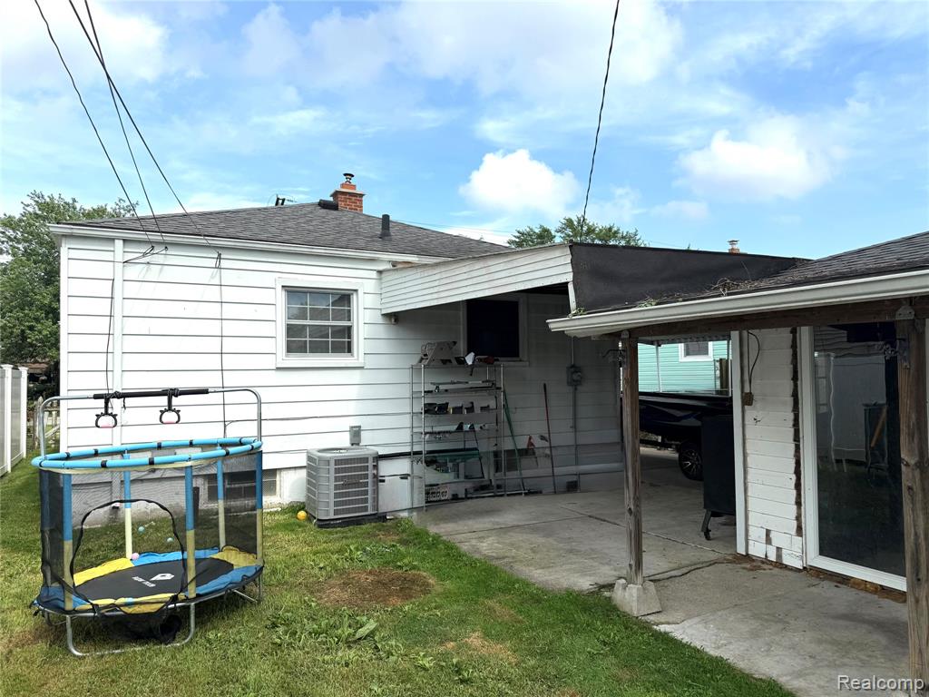 4220 Burns Avenue, Lincoln Park, MI 48146 — Photo 5