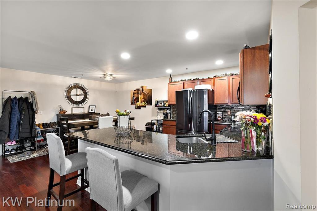 45519 Hidden View Court, Utica, MI 48315 — Photo 9
