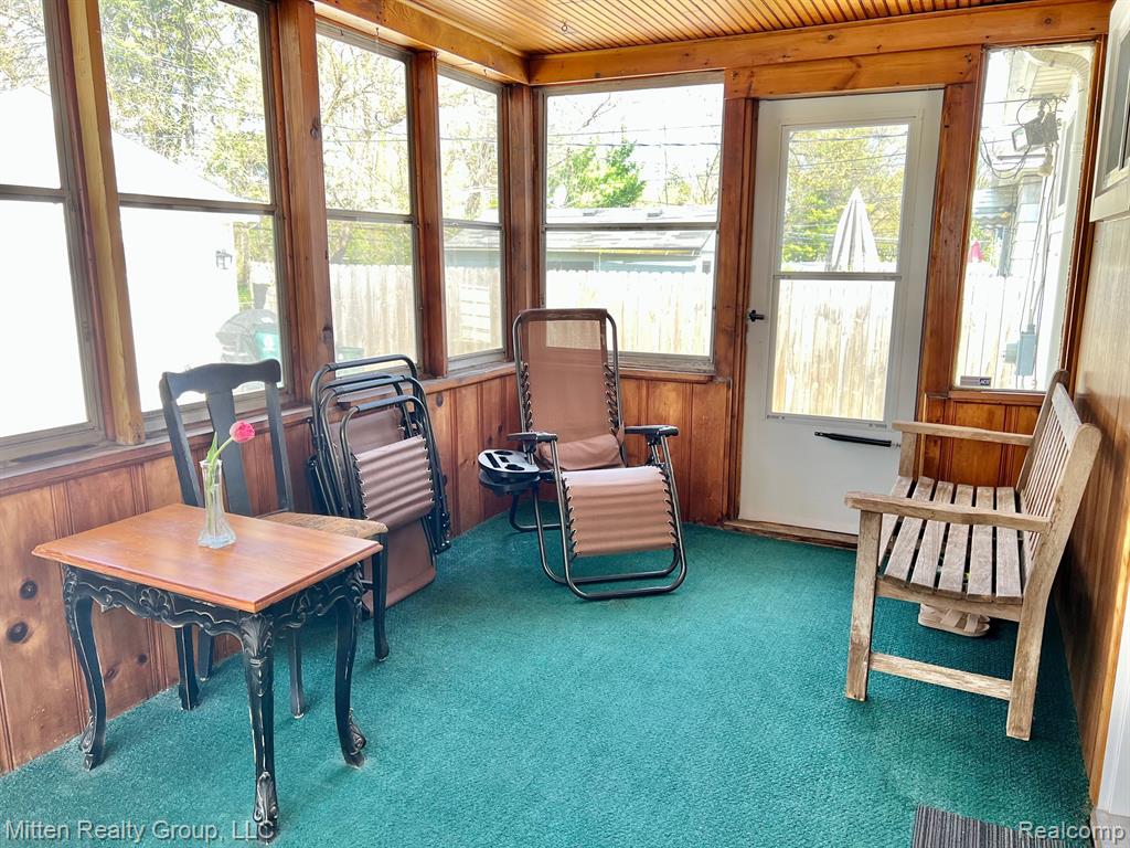 539 EDGEWOOD Place, Ferndale, MI 48220 — Photo 32