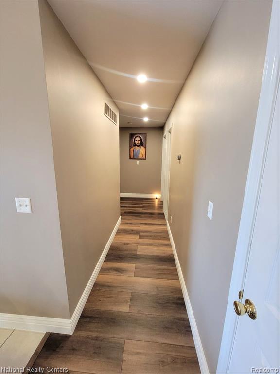 55477 RASPBERRY Drive, Macomb, MI 48042 — Photo 12