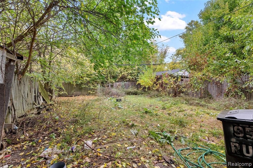 9549 Rutland Street, Detroit, MI 48227 — Photo 3