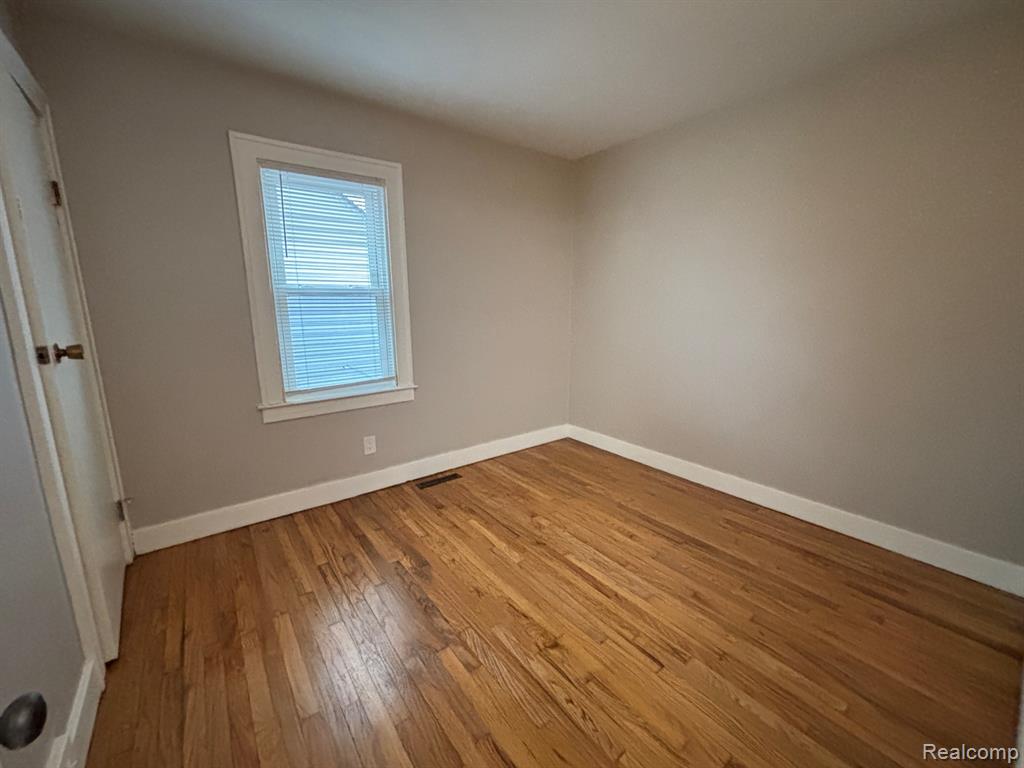 8095 Continental Avenue, Warren, MI 48089 — Photo 7