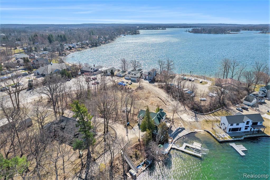 2294 Sonora Drive, Fenton, MI 48430 — Photo 7