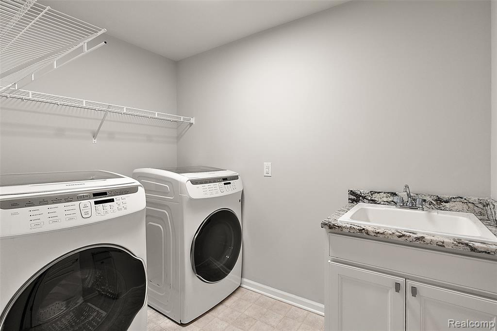 31065 Tremont Lane, Franklin, MI 48025 — Photo 33