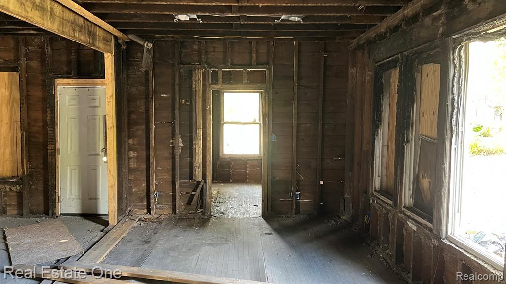 2127 Helen Street, Detroit, MI 48207 — Photo 8