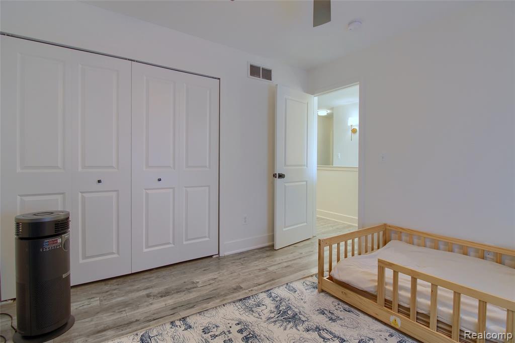 30932 Asbury Hill Drive, New Hudson, MI 48165 — Photo 32