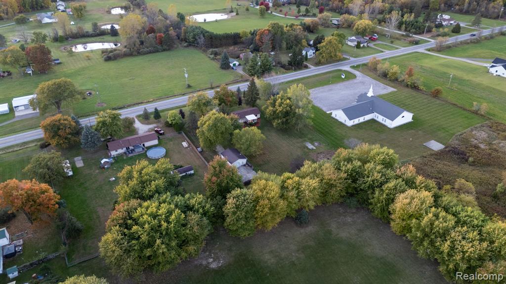 11056 N Irish Road, Otisville, MI 48463 — Photo 53