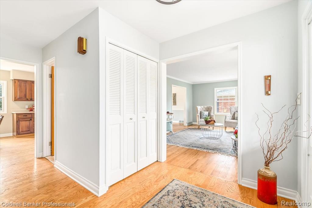 2648 Antietam Drive, Ann Arbor, MI 48105 — Photo 6
