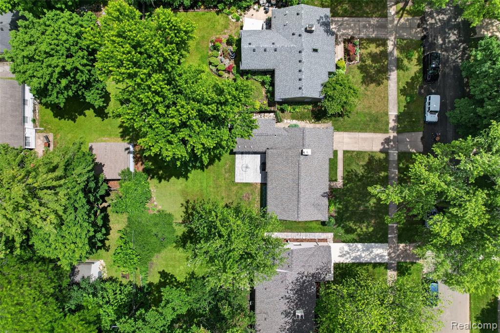 15690 Birwood Avenue, Beverly Hills, MI 48025 — Photo 34