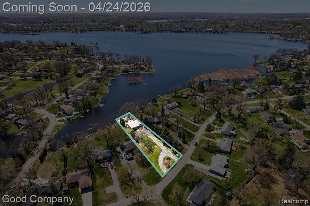 3463 Coseyburn Road, Waterford, MI 48329 — Photo 3