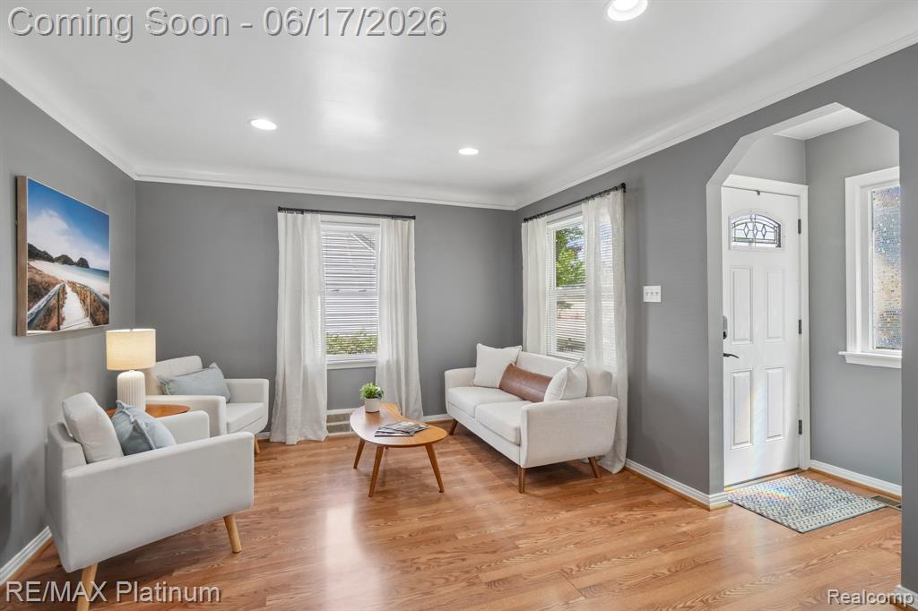 56 Charlevoix Street, Clawson, MI — Photo 5