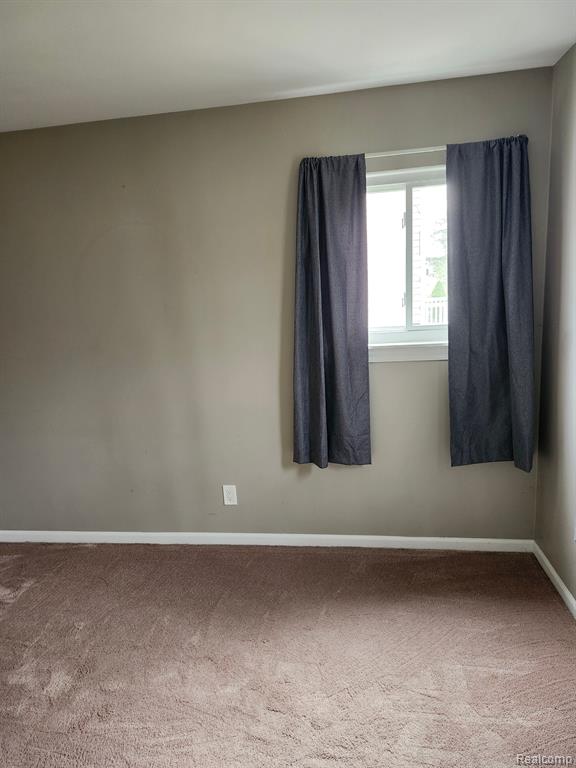 732 HARTNER Drive, Holly, MI 48442 — Photo 13